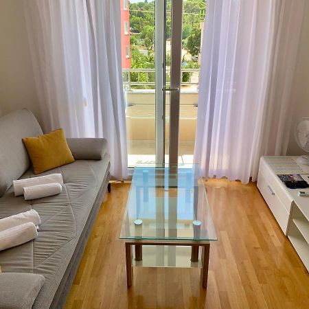 Apartment Pearl-Free Parking Макарска Екстериор снимка